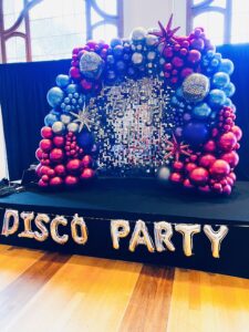 Décor complet pour un anniversaire inoubliable en Suisse