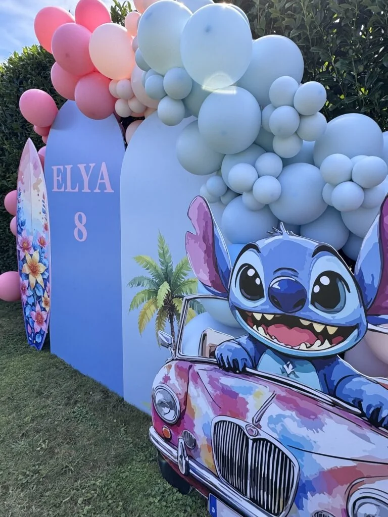 Coin photo thématique décoré pour anniversaire enfant à Lausanne et Suisse romande — Authentique Agence