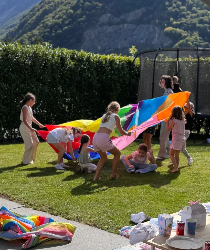 Cadeaux invités et papeterie coordonnés au thème pour anniversaire enfant dans le canton de Vaud — Authentique Agence